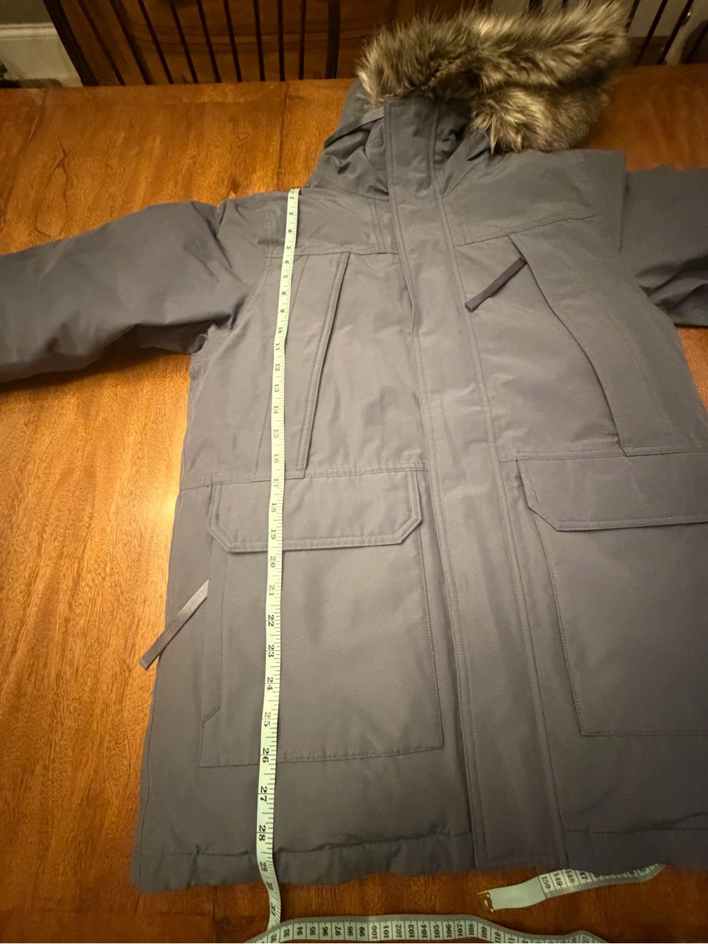 QUINCE men’s Responsible Down Hooded Parka - Picture 10 of 16